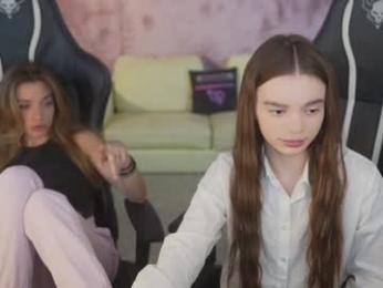 anabel054 — Chaturbate recorded stream screenshot (28 Nov 2025)