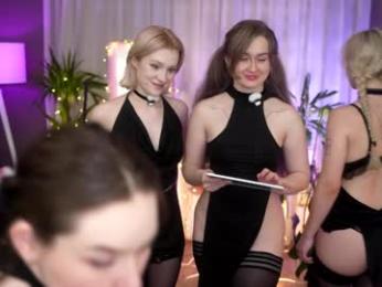 sunnyfia — Chaturbate recorded stream image, 29.11.2025 01:50
