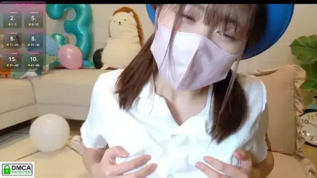 SUZU_ — Stripchat recorded stream image, 30.11.2025 12:00