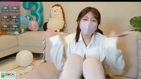 SUZU_ — Stripchat recorded stream image, 30.11.2025 12:00