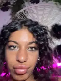 AlyssaHottv_ — Stripchat recorded stream image, 30.11.2025 21:00