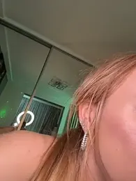 LunaAlya — Stripchat recorded stream image, 02.12.2025 04:50