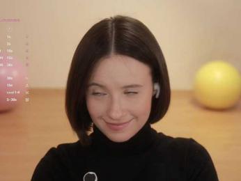 MissEssie — Bongacams recorded stream image, 03.12.2025 17:50