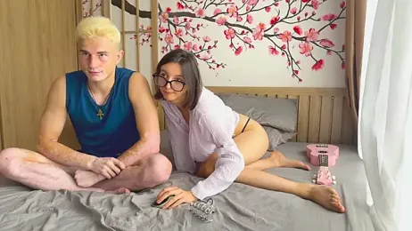 Morning_Stars — Stripchat recorded stream image, 04.12.2025 03:30