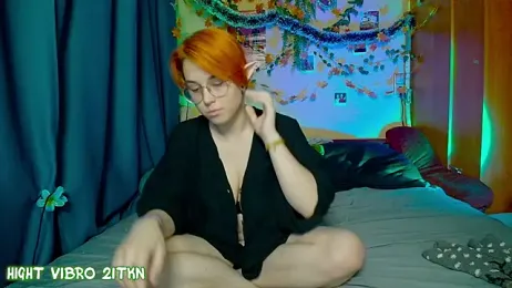 TrickyKitsune — Stripchat recorded stream image, 04.12.2025 13:20