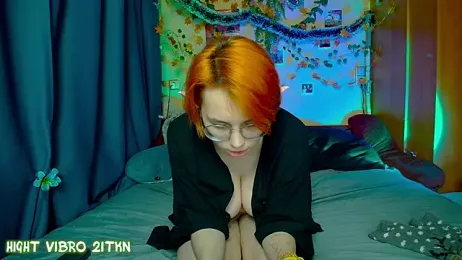 TrickyKitsune — Stripchat recorded stream image, 04.12.2025 13:20