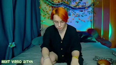 TrickyKitsune — Stripchat recorded stream image, 04.12.2025 13:20