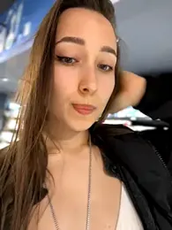 VelvetVixenI — Stripchat recorded stream screenshot (04 Dec 2025)