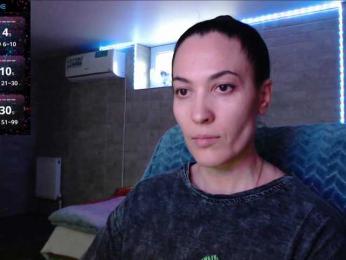 Marina4Love — Bongacams recorded stream image, 05.12.2025 05:30