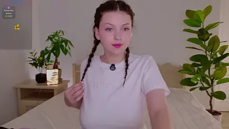 pusichka — Stripchat recorded stream image, 05.12.2025 10:50