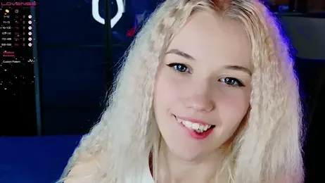 ShhhO_O — Stripchat recorded stream image, 26.02.2025 07:50