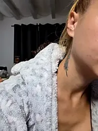 kylie_blck — Stripchat recorded stream image, 06.12.2025 03:50