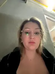 Teya_moon_ — Stripchat recorded stream image, 06.12.2025 18:50