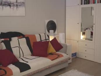 _blackbee_ — Chaturbate recorded stream image, 26.02.2025 10:10