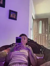 Izy_cute_ — Stripchat recorded stream screenshot (06 Dec 2025)