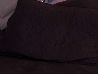niiaa1 — Camsoda recorded stream image, 07.12.2025 04:10