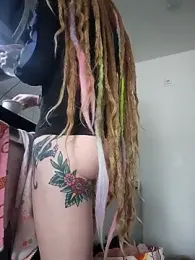 LucidLucy — Stripchat recorded stream image, 07.12.2025 13:10