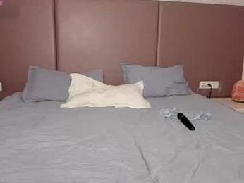 sunsay_effie — Chaturbate recorded stream image, 08.12.2025 01:00
