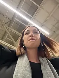 DollyTall — Stripchat recorded stream image, 08.12.2025 07:40