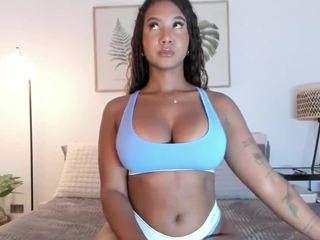 ninagold — Camsoda recorded stream screenshot (09 Dec 2025)