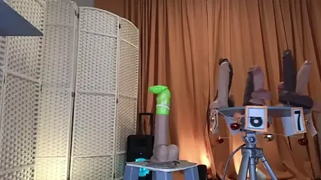 Vickiebee — Stripchat recorded stream screenshot (09 Dec 2025)