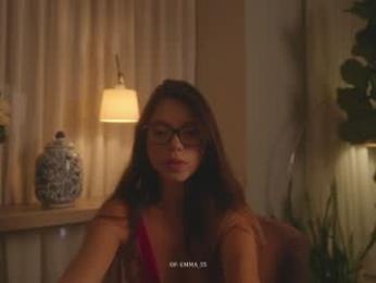 emma_lu1 — Chaturbate recorded stream image, 09.12.2025 21:10