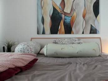 mis_eva — Chaturbate recorded stream image, 11.12.2025 10:20