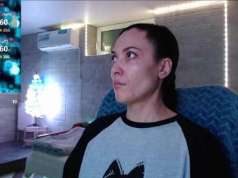 Marina4Love — Bongacams recorded stream image, 12.12.2025 00:50