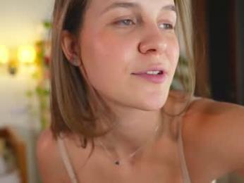 eli_sun — Chaturbate recorded stream image, 12.12.2025 09:00