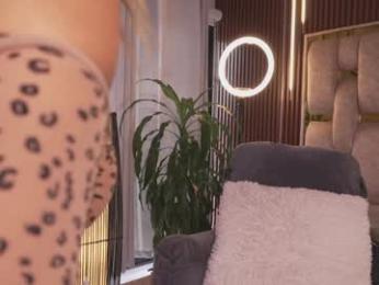 alicia_lang — Chaturbate recorded stream screenshot (12 Dec 2025)