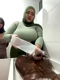 sweetmuslim01 — Stripchat recorded stream image, 12.12.2025 20:00