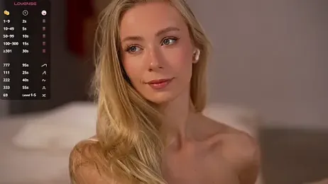 Vika54784 — Stripchat recorded stream image, 13.12.2025 02:00
