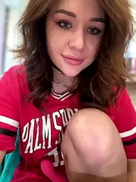 South_Carolina — Stripchat recorded stream image, 13.12.2025 09:30