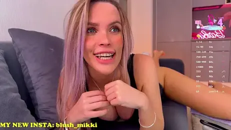 mikkixmeow — Stripchat recorded stream image, 13.12.2025 13:10