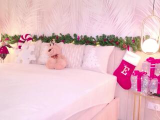 Eva Sin — Flirt4free recorded stream screenshot (13 Dec 2025)