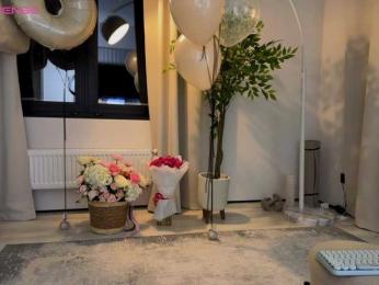 YESSASHA — Bongacams recorded stream screenshot (13 Dec 2025)