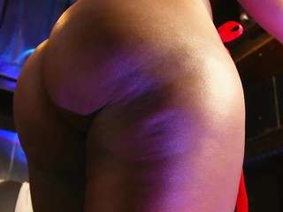 irisallen — Camsoda recorded stream screenshot (13 Dec 2025)