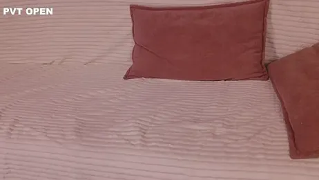 hlopushkahouse — Stripchat recorded stream screenshot (14 Dec 2025)