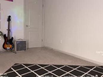 petitebrat — Chaturbate recorded stream image, 14.12.2025 14:10