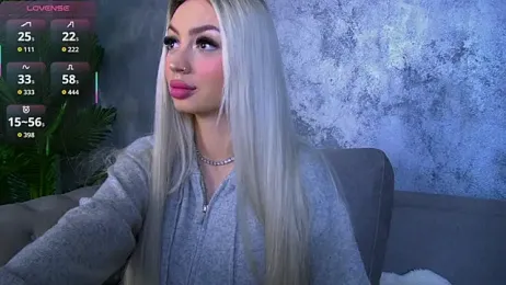 BambiKayyy — Stripchat recorded stream image, 15.12.2025 05:10