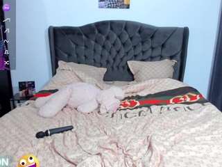 golddivine — Camsoda recorded stream screenshot (16 Dec 2025)