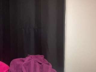 t1ger — Camsoda recorded stream image, 17.12.2025 01:20