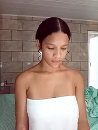 By_Aninha — Stripchat recorded stream image, 17.12.2025 10:00