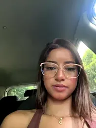 belaa_1 — Stripchat recorded stream image, 17.12.2025 15:20