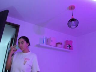 Alisson Mendez — Flirt4free recorded stream screenshot (17 Dec 2025)