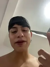 Lander_Cruz — Stripchat recorded stream image, 17.12.2025 19:10