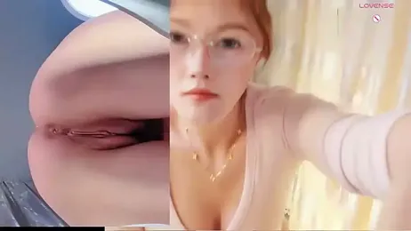 Krismil3 — Stripchat recorded stream screenshot (17 Dec 2025)