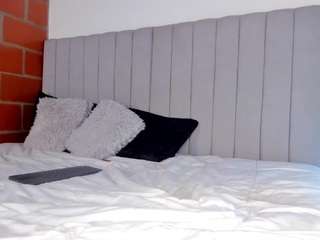 melody-blossom — Camsoda recorded stream screenshot (27 Feb 2025)