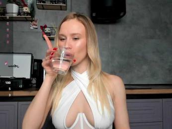 Sunlovv — Bongacams recorded stream image, 21.12.2025 06:20