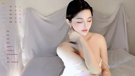 Irene--- — Stripchat recorded stream screenshot (21 Dec 2025)